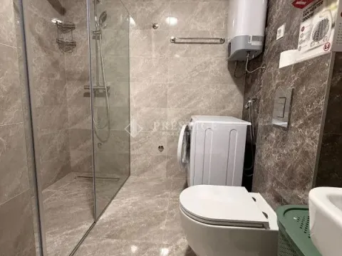Izdavanje, dvosoban stan, 69m², Tološka šuma, Podgorica - image 13