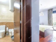 Sale, two bedroom apartment, 85m², Dobrota, Kotor - image 19