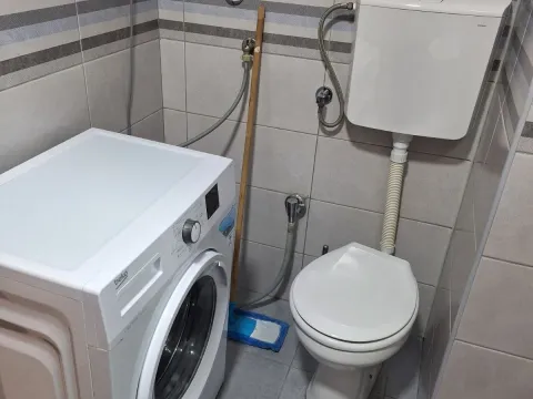 Rent, one bedroom apartment, 45m², Tuški Put, Podgorica - image 10