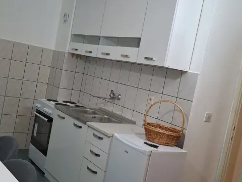 Izdavanje, jednosoban stan, 62m², Donja Gorica, Podgorica - image 2