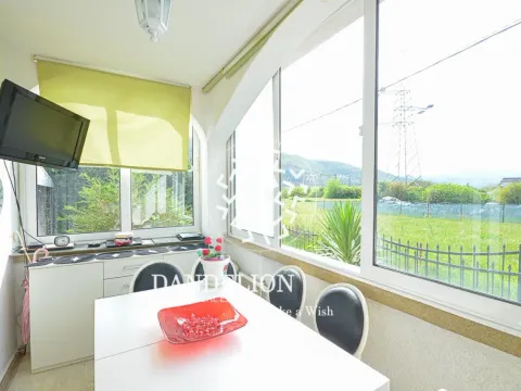 Izdavanje, kuća, 78m², Tološi, Podgorica - image 13