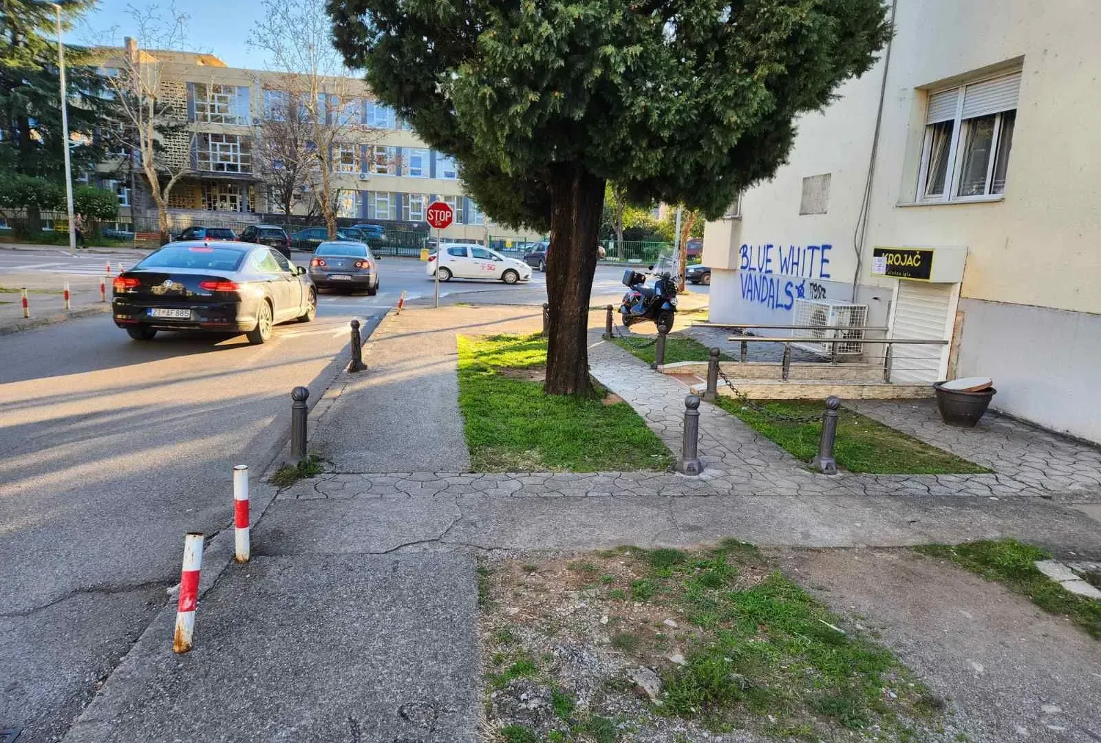 Rent, office space, 13m², Preko Morače, Podgorica