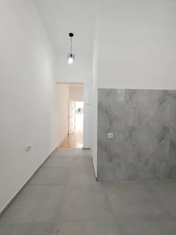 Prodaja, dvosoban stan, 40m², Savski Venac, Beograd