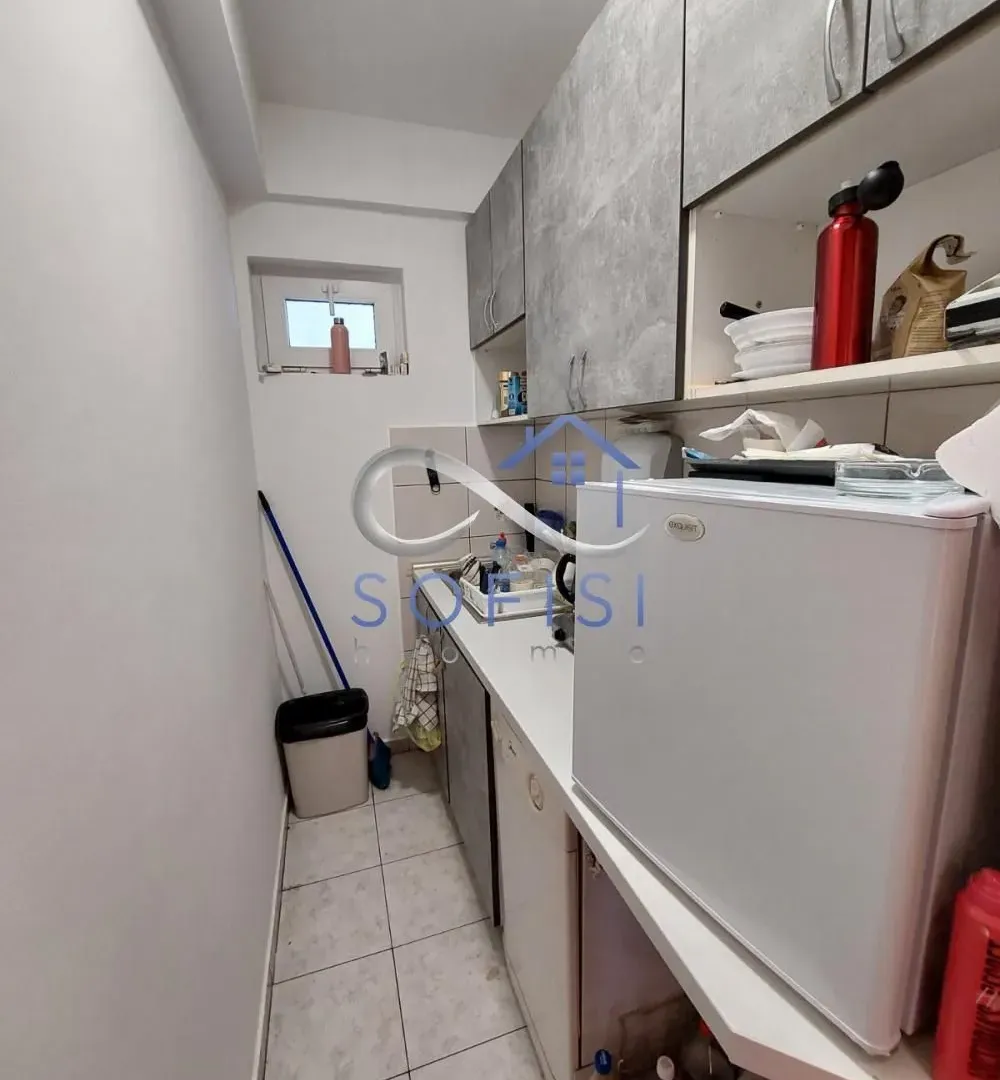 Rent, office space, 216m², Centar, Novi Sad