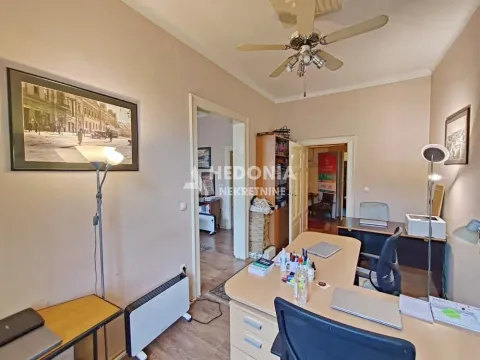 Rent, three bedroom apartment, 60m², Zemun Centar, Zemun Sve Podlokacije - image 3