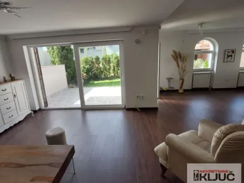 Izdavanje, kuća, 225m², Veternik, Novi Sad Sve Podlokacije - image 18