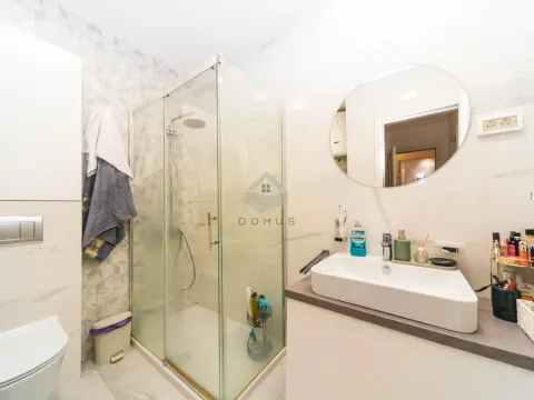 Izdavanje, dvosoban stan, 70m², Central Point, Podgorica - image 9