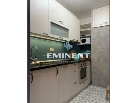 Izdavanje, dvosoban stan, 49m², Stari Grad, Beograd - image 4