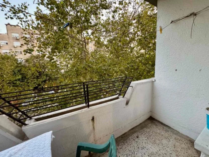 Izdavanje, dvosoban stan, 65m², Gintaš, Podgorica