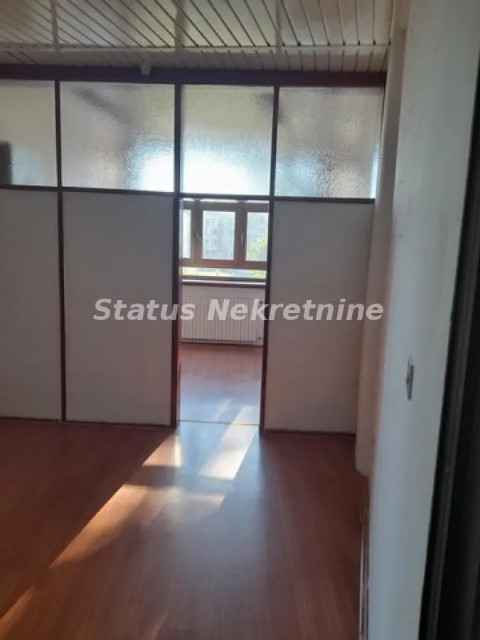 Rent, office space, 26m², Novo naselje, Novi Sad