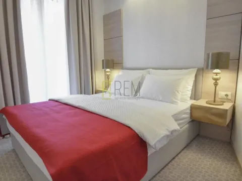 Izdavanje, ugostiteljski objekat, 1030m², Centar, Budva - image 7