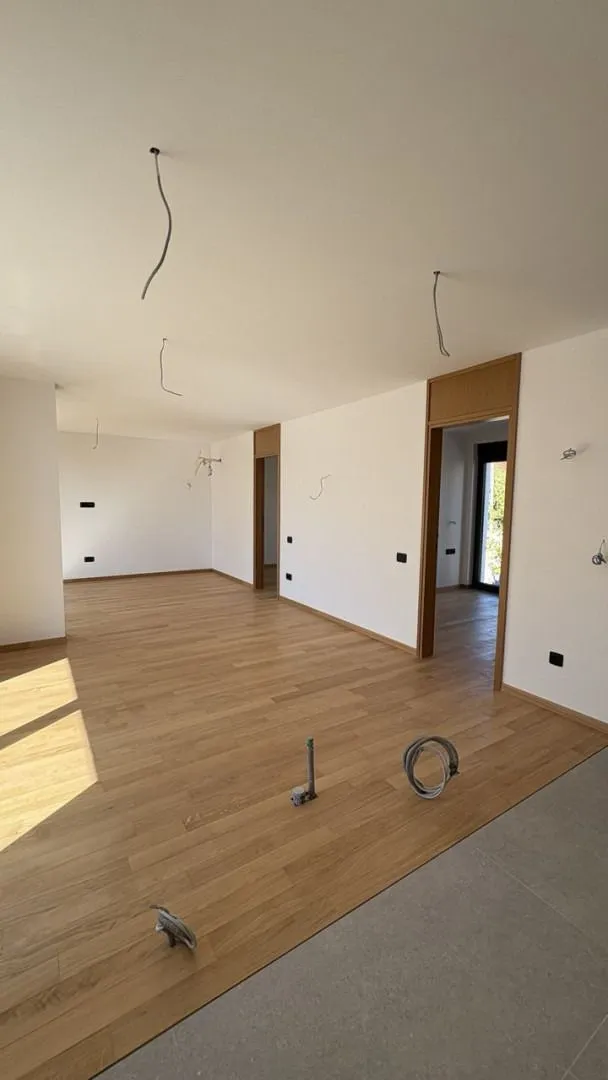 Sale, two bedroom apartment, 6177m², Tivat, Crna Gora