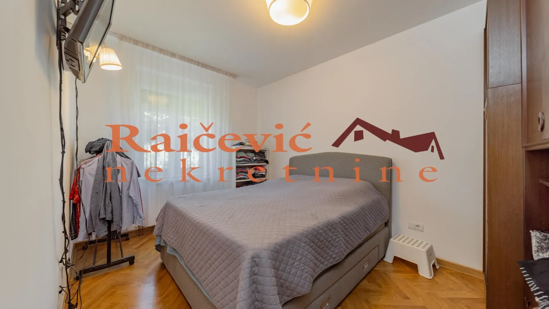 Prodaja, kuća, 257m², Sopot, Beograd