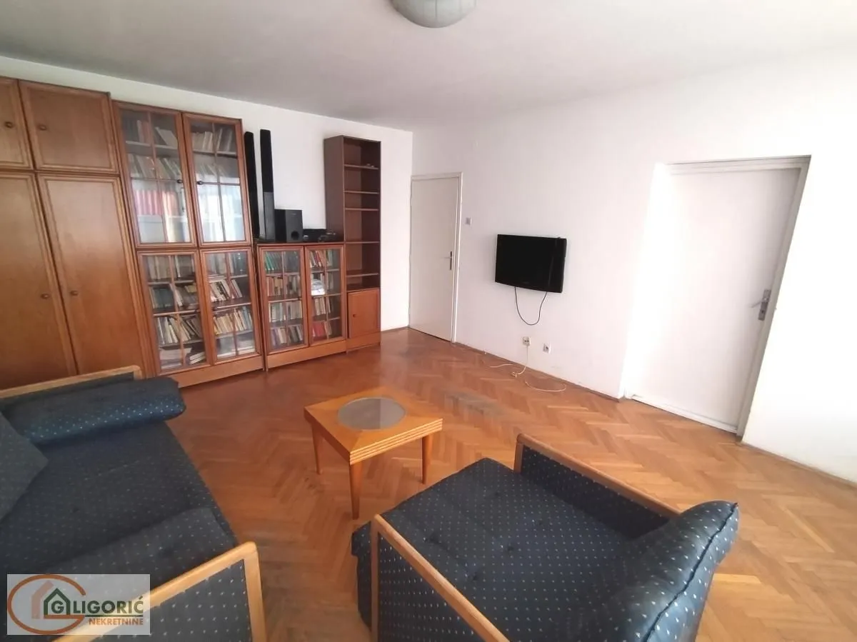 Sale, three bedroom apartment, 77m², Šumice, Beograd