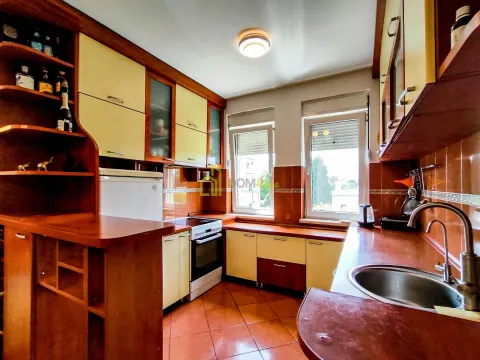 Prodaja, trosoban stan, 92m², Preko Morače, Podgorica - image 12