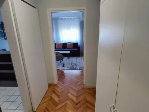 Izdavanje, dvosoban stan, 52m², Socijalno, Novi Sad Sve Podlokacije - image 13
