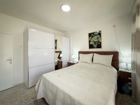 Rent, two bedroom apartment, 105m², Tološi, Podgorica - image 8