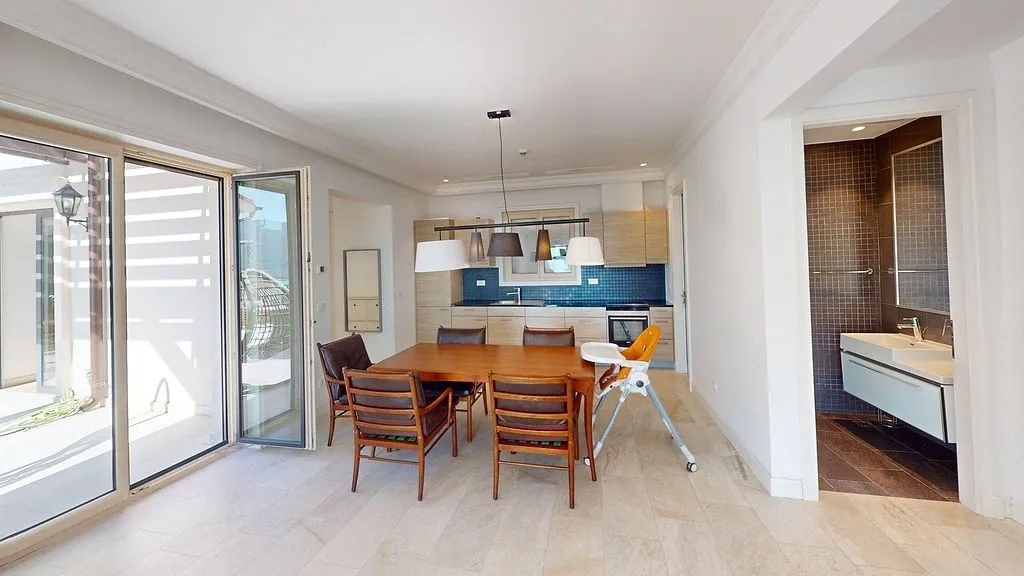 Prodaja, stan, 234m², Tivat, Crna Gora