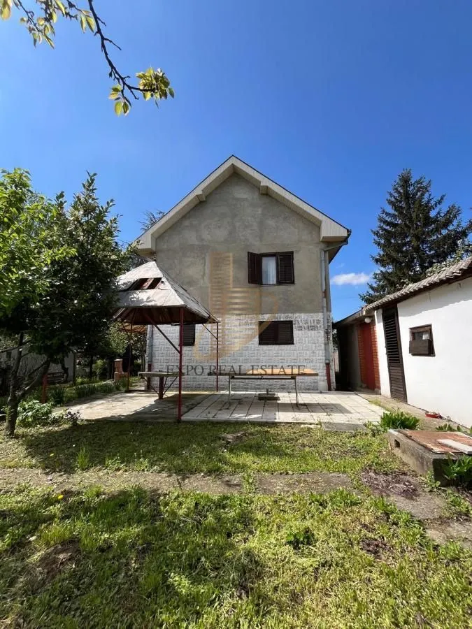 Prodaja, kuća, 100m², Maradik, Inđija