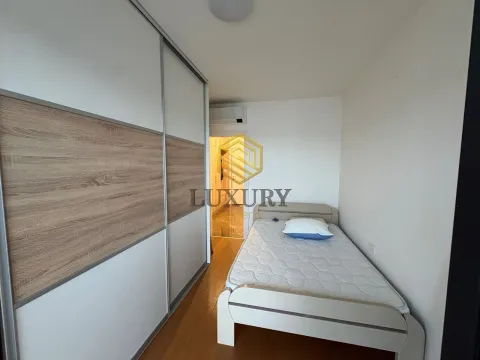 Rent, one bedroom apartment, 49m², City Kvart, Podgorica - image 3
