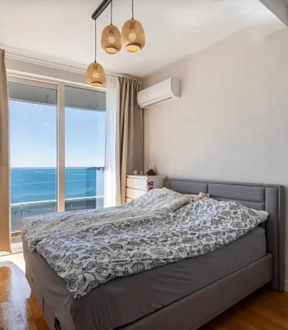 Sale, two bedroom apartment, 69m², Bečići, Budva
