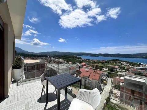 Sale, two bedroom apartment, 68m², Tivat, Crna Gora