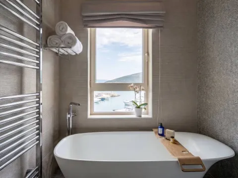 Sale, one bedroom apartment, 47m², Luštica, Tivat - image 3