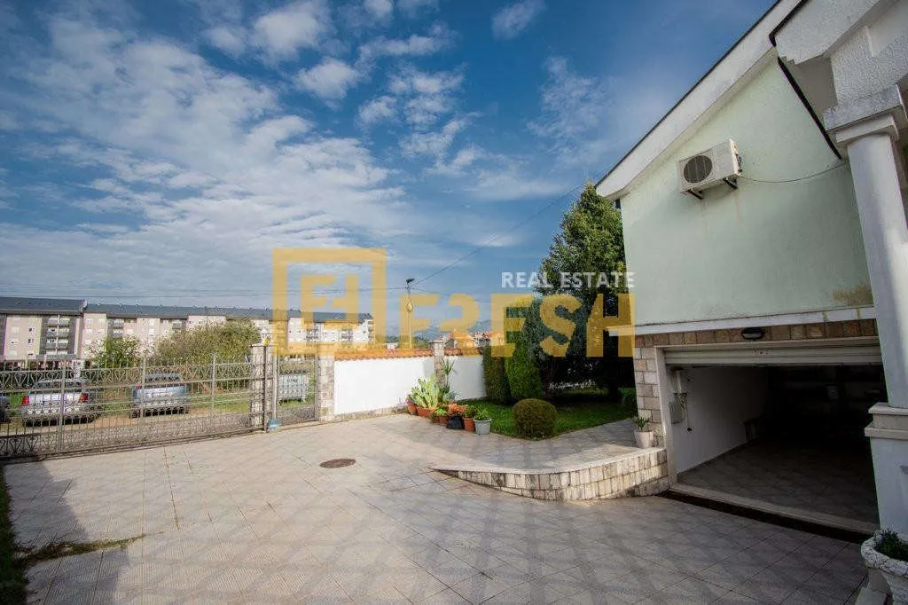 Rent, house, 450m², Zabjelo, Podgorica