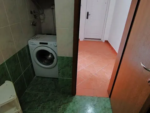 Izdavanje, stan, 28m², Krivi Most, Podgorica - image 6