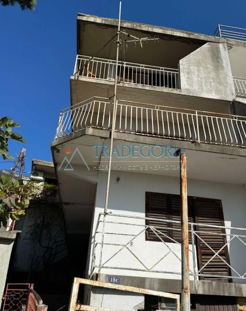 Prodaja, kuća, 183m², Sutomore, Bar