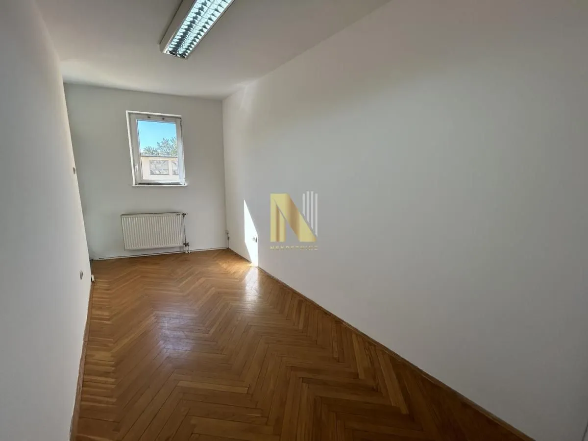 Rent, office space, 46m², Bulevar Oslobodjenja, Novi Sad Sve Podlokacije