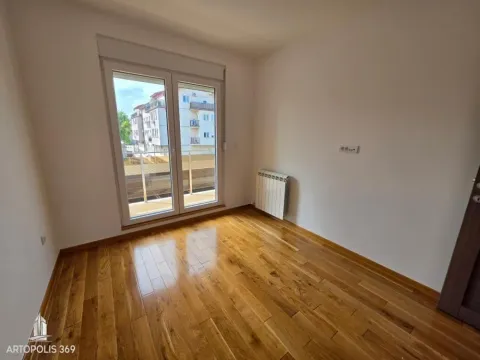 Prodaja, dvosoban stan, 63m², Batajnica, Beograd - image 6