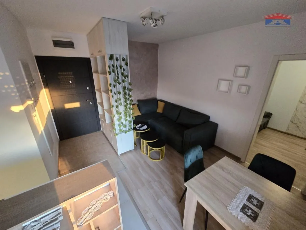 Izdavanje, jednosoban stan, 33m², Veternik, Novi Sad Sve Podlokacije