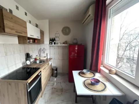 Izdavanje, dvosoban stan, 32m², Gradska Bolnica, Zvezdara Sve Podlokacije - image 6