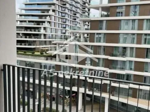 Izdavanje, trosoban stan, 98m², Savski Venac, Beograd - image 11