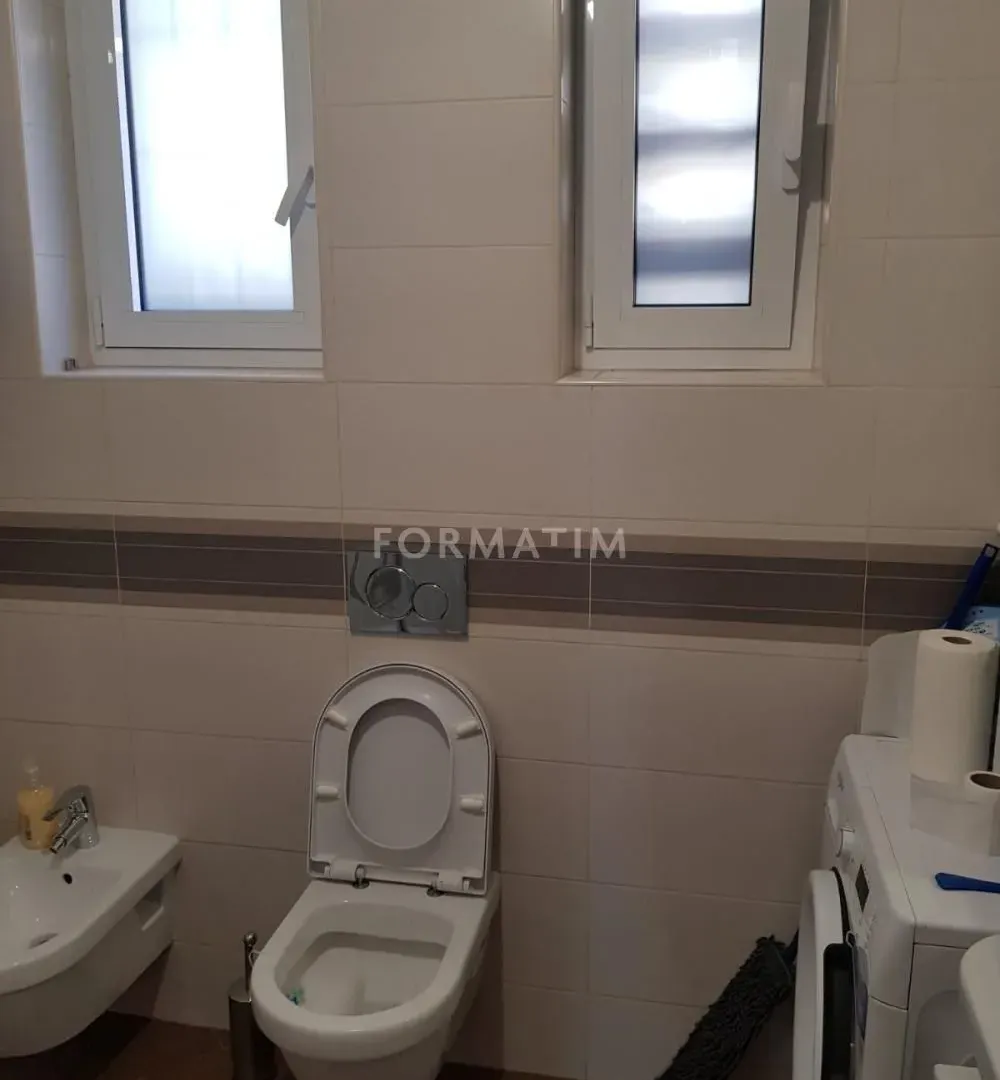 Sale, three bedroom apartment, 98m², Savski Venac, Beograd