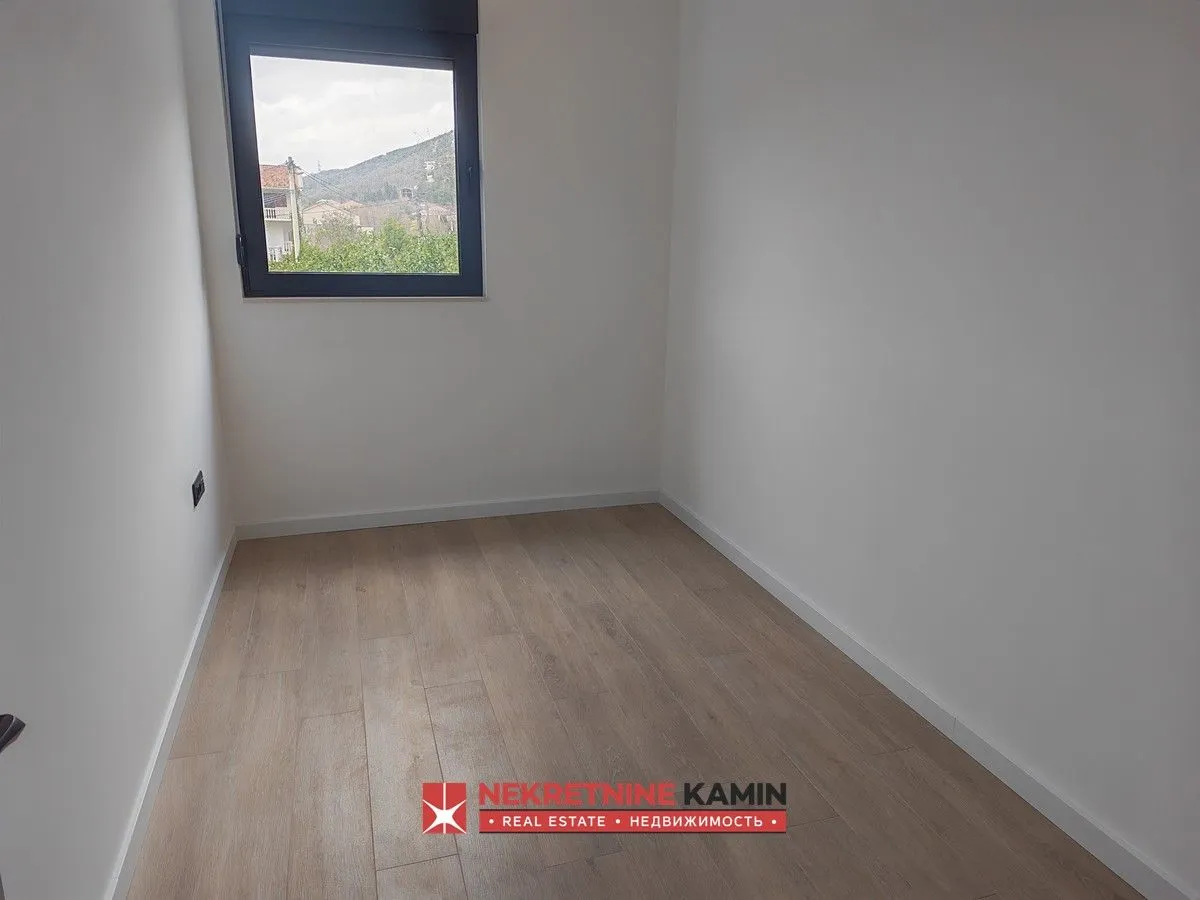 Prodaja, dvosoban stan, 68m², Lastva Grbaljska, Kotor