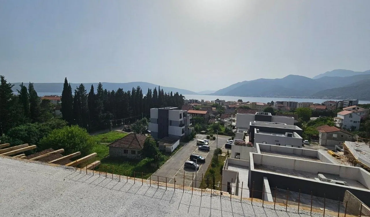 Prodaja, dvosoban stan, 52m², Seljanovo, Tivat