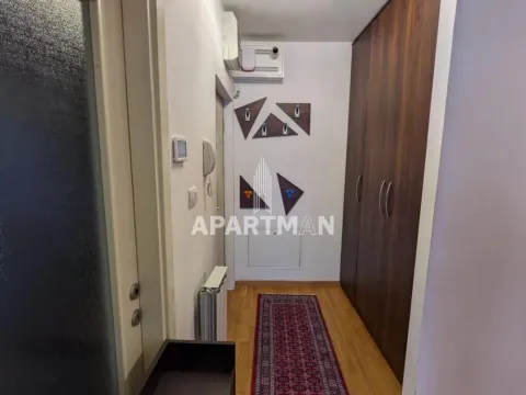 Izdavanje, trosoban stan, 84m², Voždovac Sve Podlokacije, Beograd - image 9