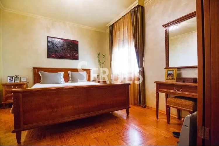 Sale, house, 300m², Betanija, Novi Sad Sve Podlokacije