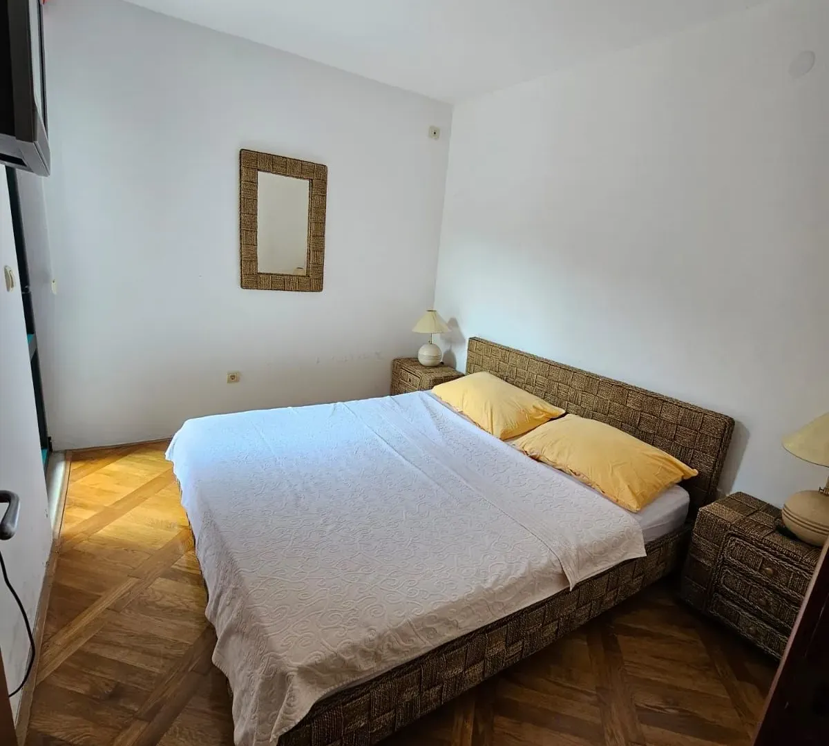 Rent, house, 100m², Pržno, Budva
