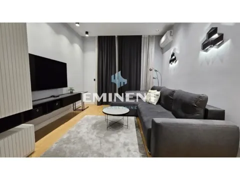 Izdavanje, trosoban stan, 75m², Stari Grad, Beograd - image 11