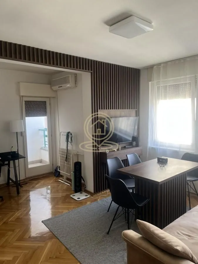 Prodaja, dvosoban stan, 41m², Bulevar Oslobodjenja, Novi Sad Sve Podlokacije