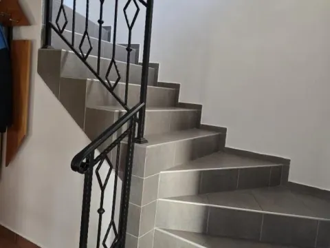 Rent, house, 250m², Centar, Stara Pazova - image 8