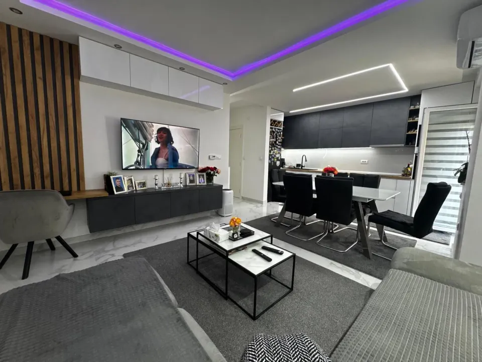Prodaja, dvosoban stan, 57m², Veternička rampa, Novi Sad Sve Podlokacije