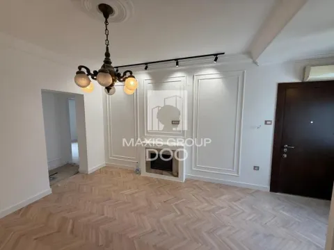 Izdavanje, trosoban stan, 80m², Slavija, Vračar Sve Podlokacije - image 6