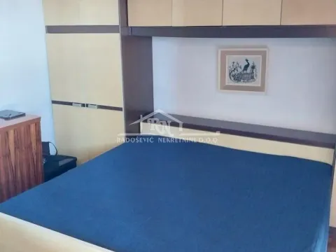 Sale, three bedroom apartment, 92m², Vidikovački venac, Rakovica - image 12