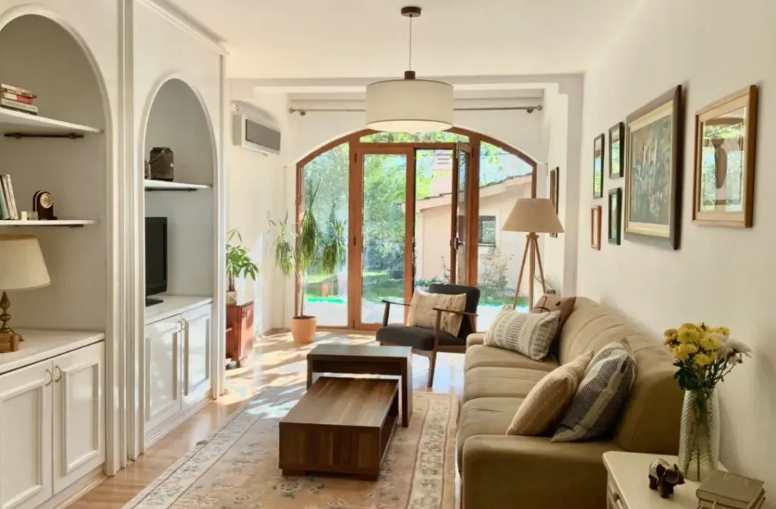 Izdavanje, trosoban stan, 110m², Gorica C, Podgorica