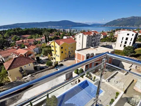 Prodaja, stan, 44m², Tivat, Crna Gora - image 4