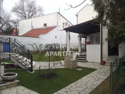 Kuća in Savski Venac